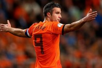 竞彩网官方_米兰重磅行动，正式向门神迈尼昂递交续约报价，年薪锁定700万欧元