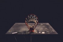 【竞彩网官方】英超与巴萨历史最佳阵容巅峰对决，足球传奇的跨时代对话